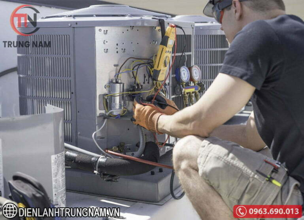 Dịch vụ bảo trì bảo dưỡng máy lạnh công nghiệp uy tín tại Điện Lạnh Trung Nam